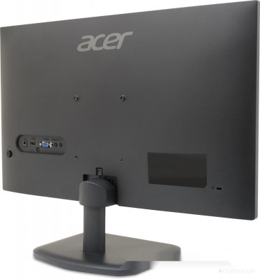 EK241YP0bi UM.QE0CD.001