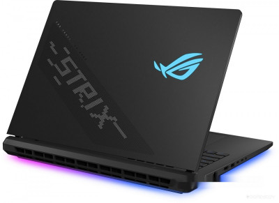 ROG Strix SCAR 18 2025 G835LW-SA190W