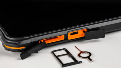 H-Tab 1 Shield 6GB/256GB LTE (черный/оранжевый)