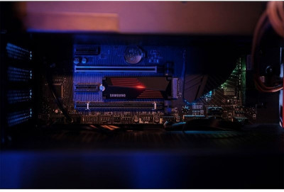 990 Pro с радиатором 2TB MZ-V9P2T0CW