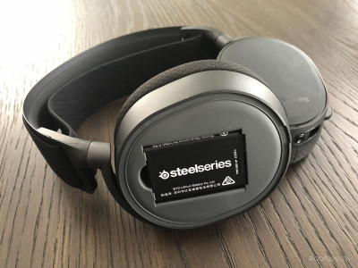 Arctis Pro Wireless (черный)