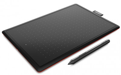 One by Wacom 2 Medium